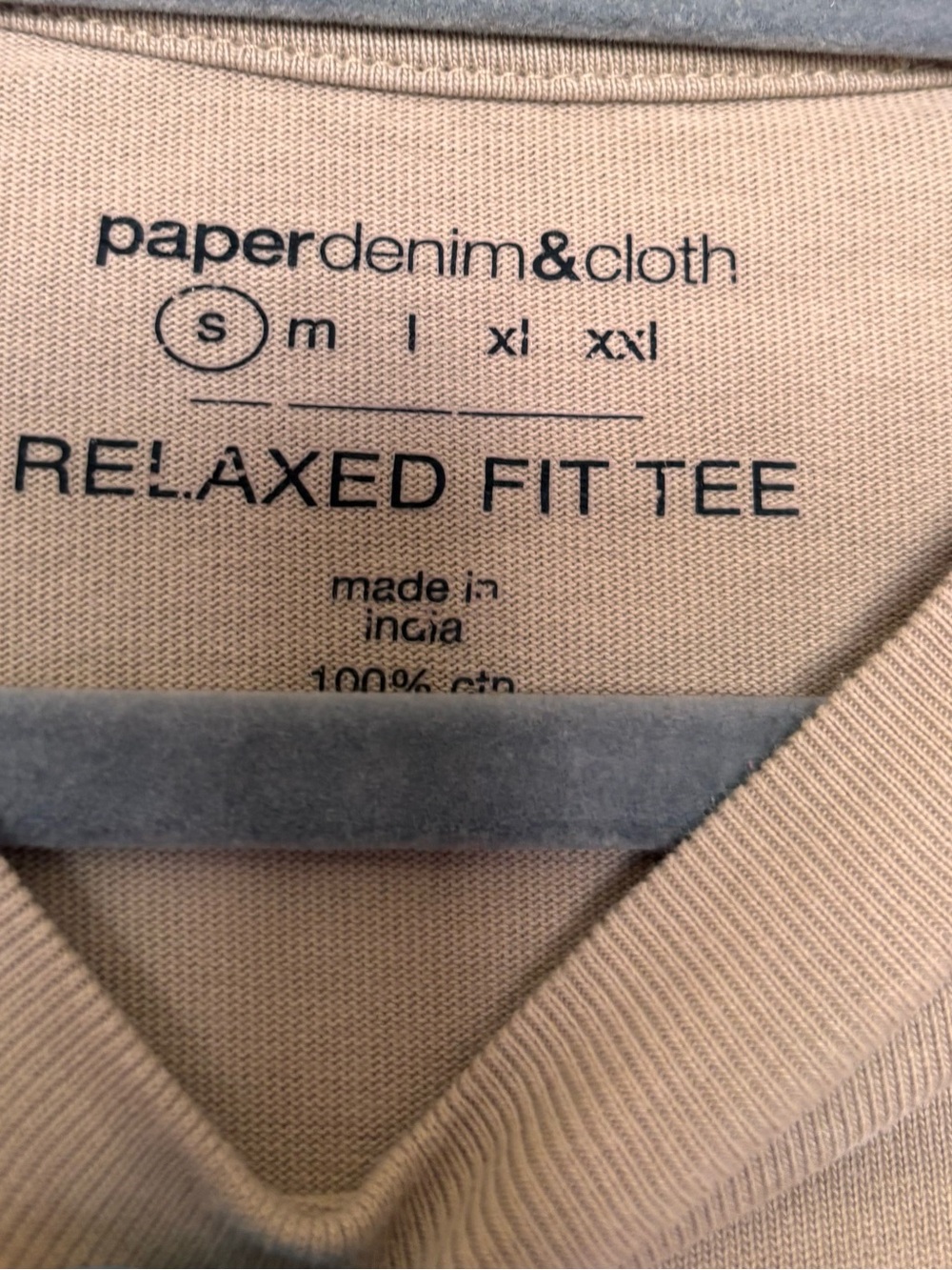 T-shirt - Picture 2 of 4